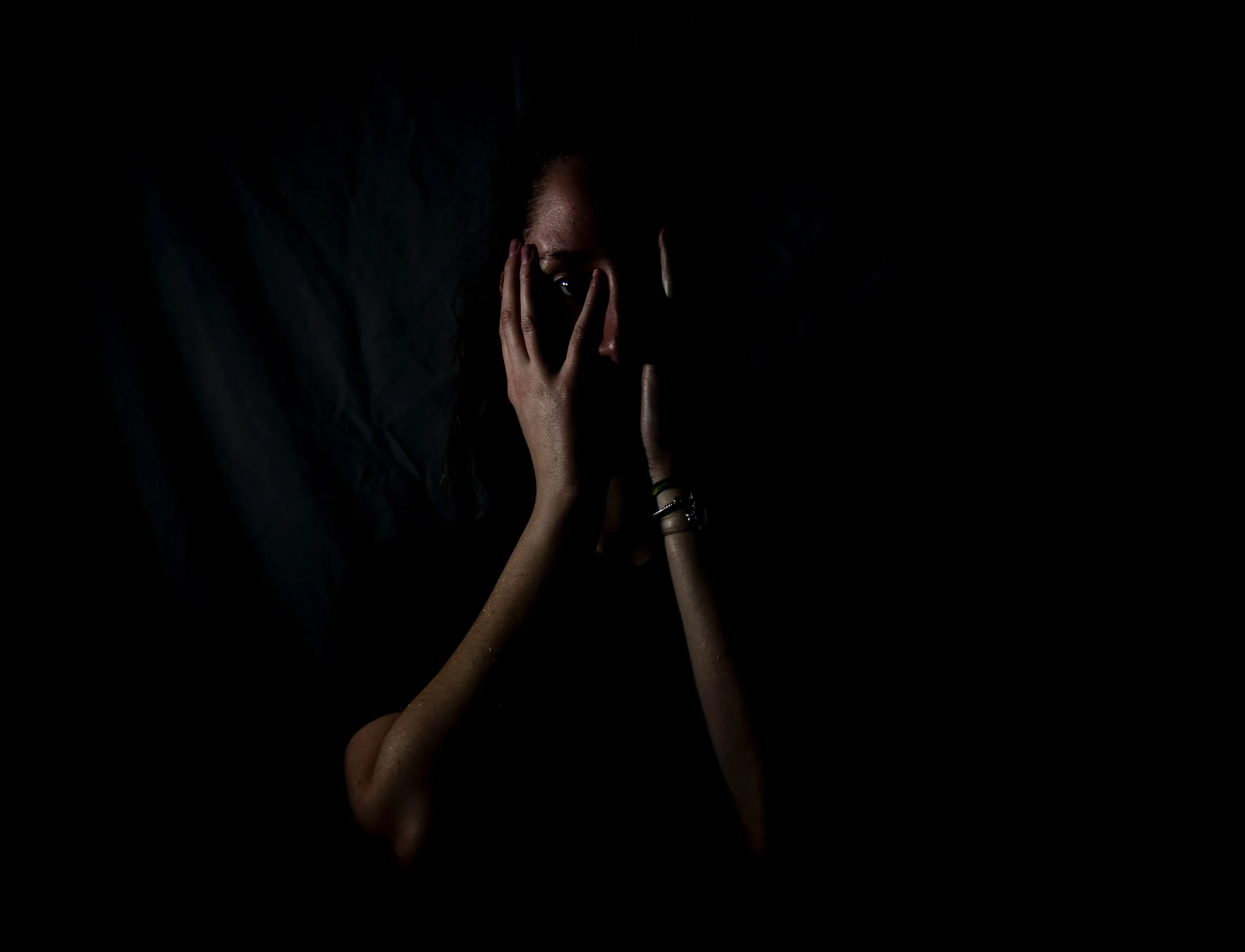 Relatos: Abuso Sexual na Profissão de Acompanhante