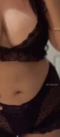 Acompanhante Morena