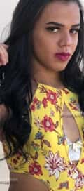 Acompanhante Lary