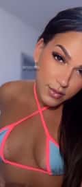 Acompanhante Rebeka