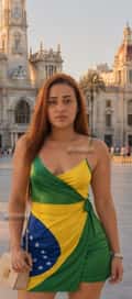 Acompanhante Júlia
