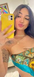 Acompanhante Mirela