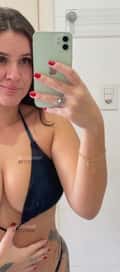 Acompanhante Lívia Dias