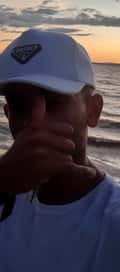 Acompanhante Micael Santos