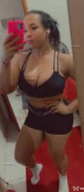 Acompanhante Morena