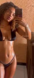 Acompanhante Agatha Moraes