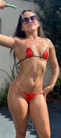 Acompanhante Yasmin