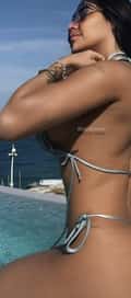 Acompanhante Bruna
