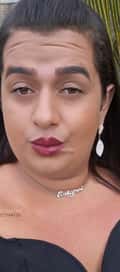 Acompanhante Tifany