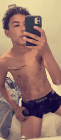 Acompanhante Miguel Santos