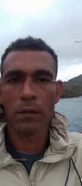 Acompanhante Mariano Santos