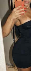 Acompanhante Thaina