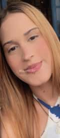 Acompanhante Júlia