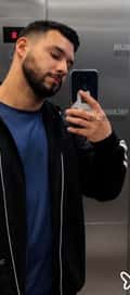 Acompanhante Leandro Lopes