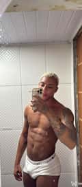 Acompanhante Breno