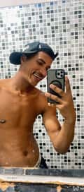 Acompanhante Brunão