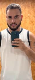 Acompanhante Max Vitor