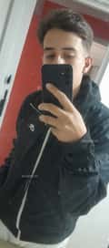 Acompanhante Pedro