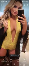 Acompanhante Izabella