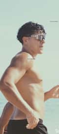 Acompanhante Carlos