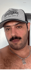 Acompanhante Pedro