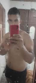 Acompanhante Pedro