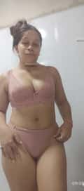 Acompanhante Maria Melo