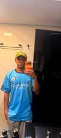 Acompanhante Gustavo Reis