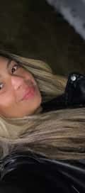 Acompanhante Roberta