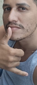 Acompanhante Roni