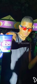 Acompanhante Louis