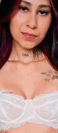 Acompanhante Júlia Becker