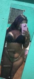 Acompanhante Morena