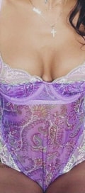 Acompanhante Ramona Faez