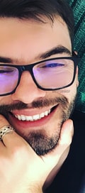 Acompanhante Leon Souza