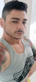 Acompanhante Oshiro
