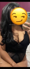 Acompanhante Mariana