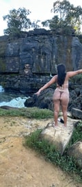 Acompanhante Morena