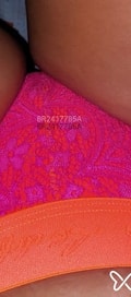 Acompanhante Morena