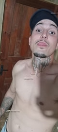 Acompanhante Bigode