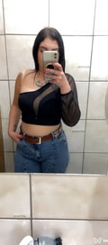 Acompanhante Camila