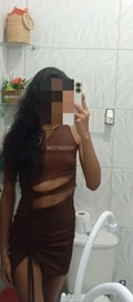 Acompanhante Morena