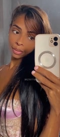 Acompanhante Larissa