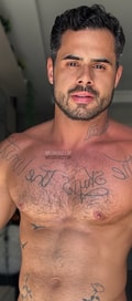 Acompanhante João Pedro