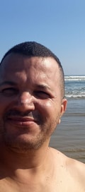 Acompanhante Oliveira