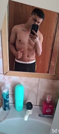 Acompanhante Douglas