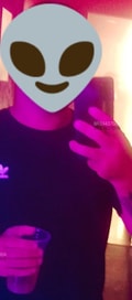 Acompanhante Derik Jheny