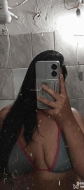 Acompanhante Morena