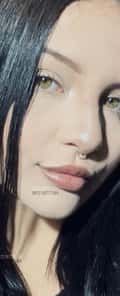 Acompanhante Melissa Self