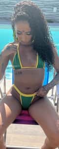 Acompanhante Katrina Moncher